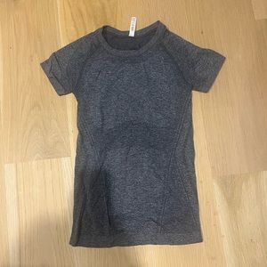 Athleta athletic top